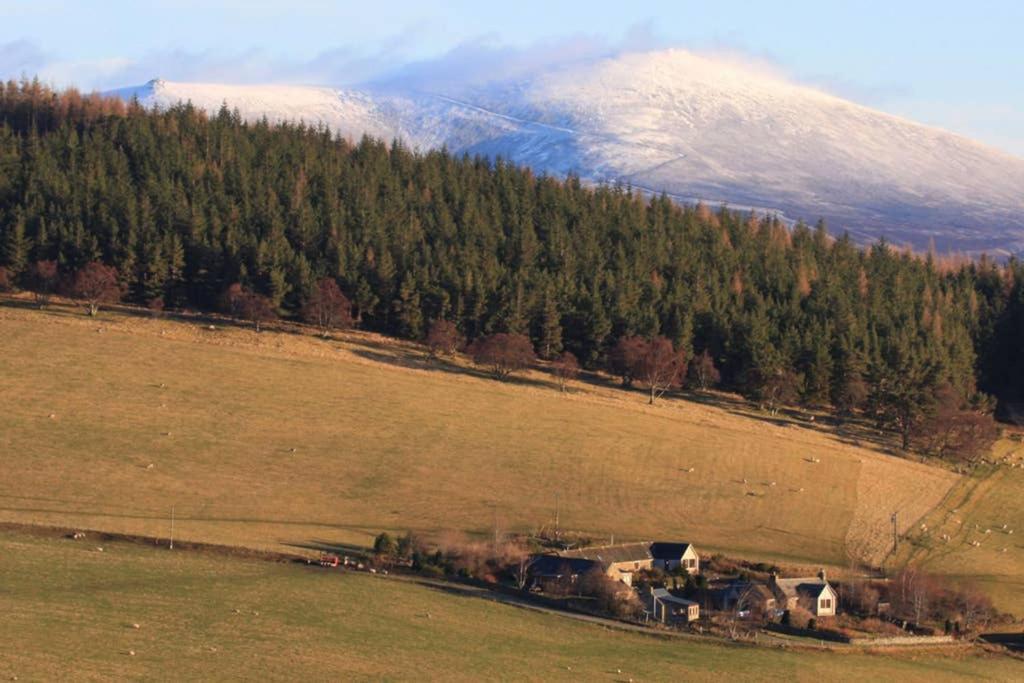 Easter Corrie Cottages Ballindalloch 外观 照片
