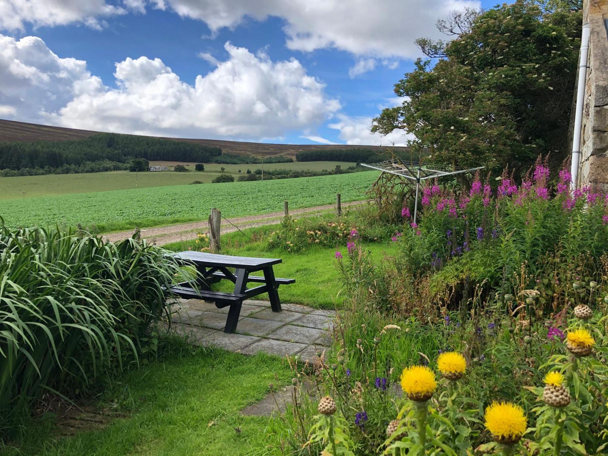 Easter Corrie Cottages Ballindalloch 外观 照片